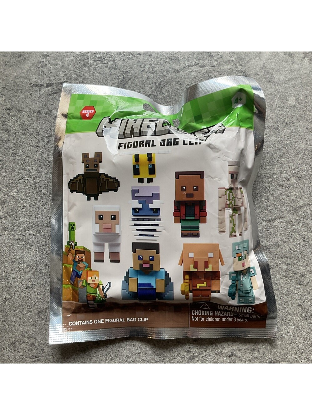 3D Figural Bag Clip Minecraft Series 1  Pack [1 RANDOM Figure] Blind Box S2
